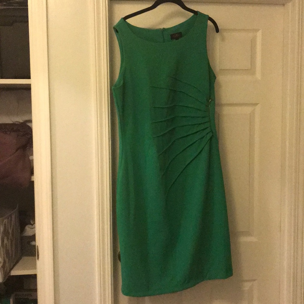 Size 18 dress with zipper detailing
